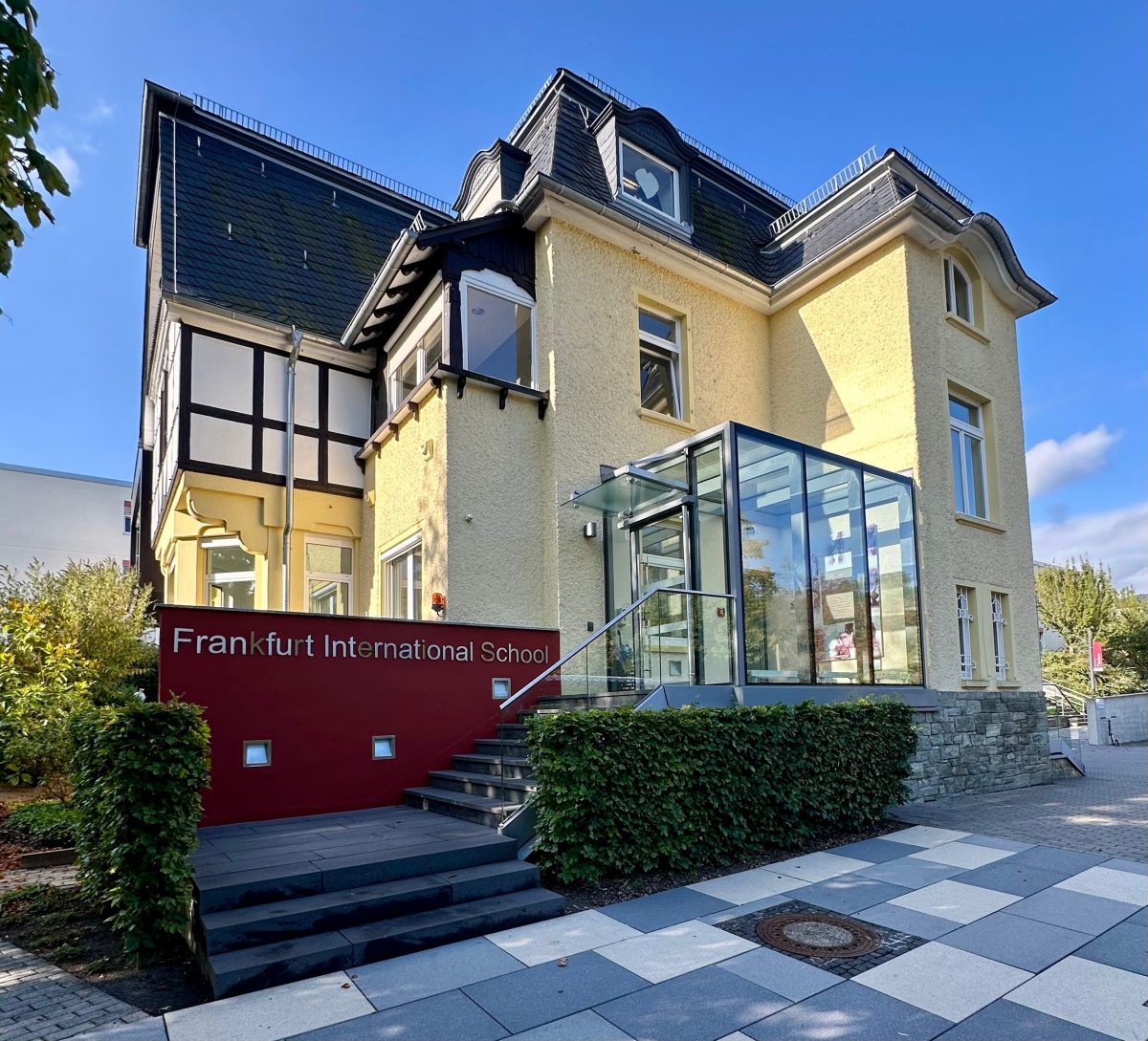 Frankfurt International School, Oberursel Campus  