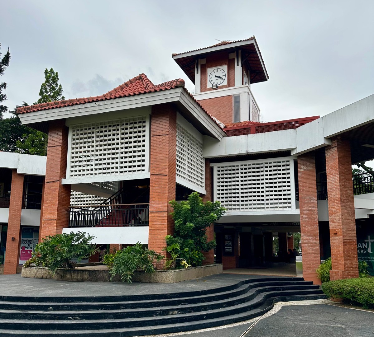 Sekolah Pelita Harapan, Lippo Village 